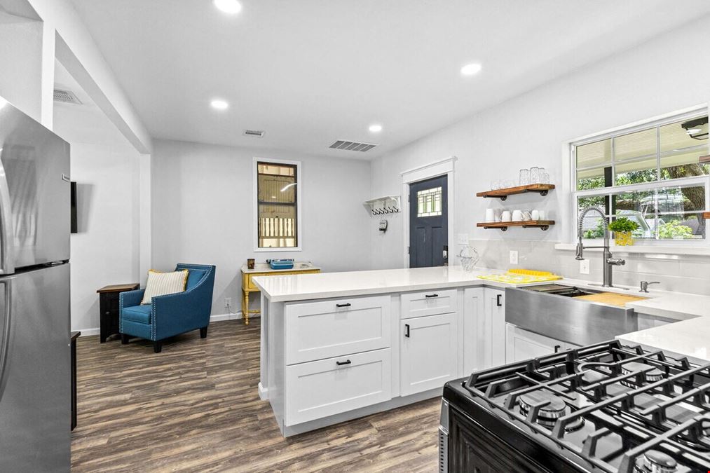 404 3rd Street (Waco)