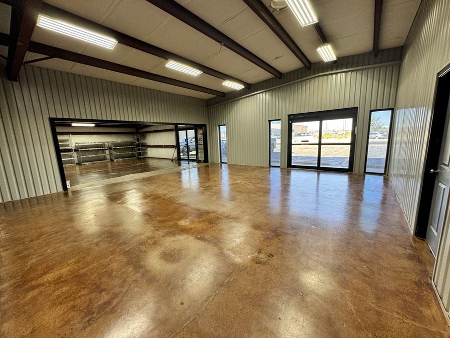 Expansive Warehouse with Counter Sales/Showroom