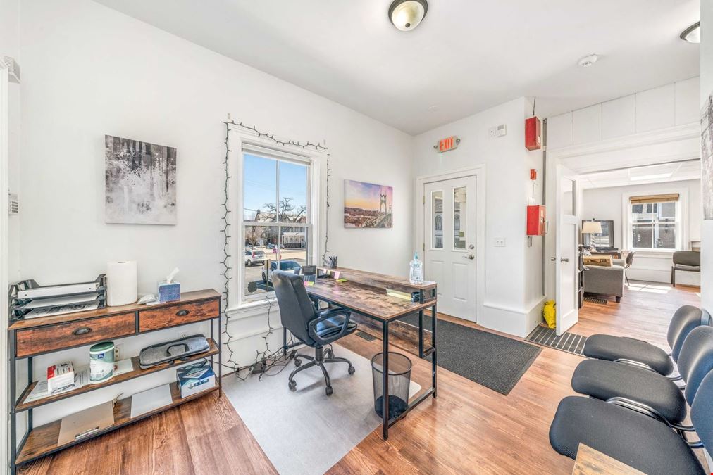 308 Walnut St