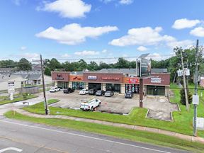 100% Occupied Retail Strip Center Near LSU