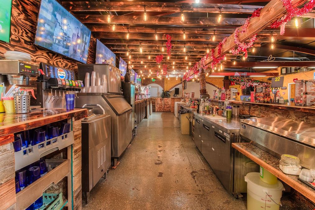 Newly Remodeled Bar/Restaurant in Zillah, WA