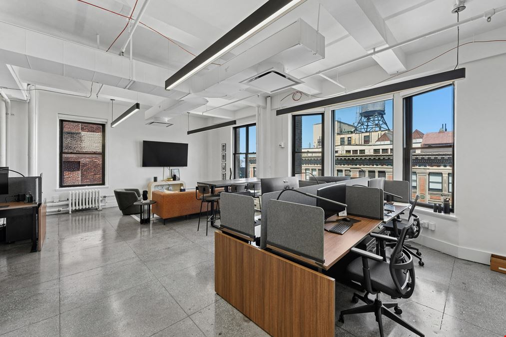 215 Park Ave S