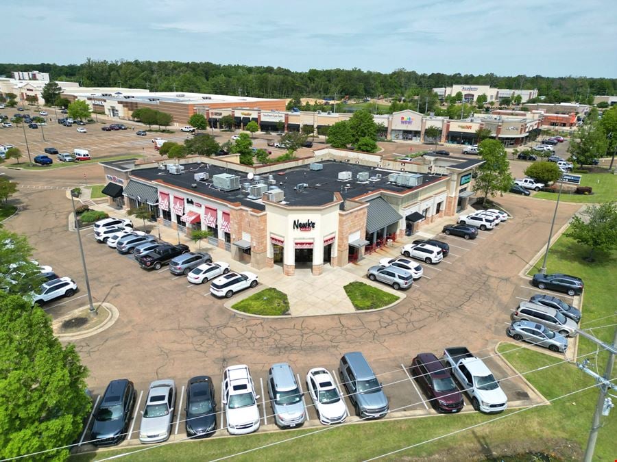 Lakeland Commons