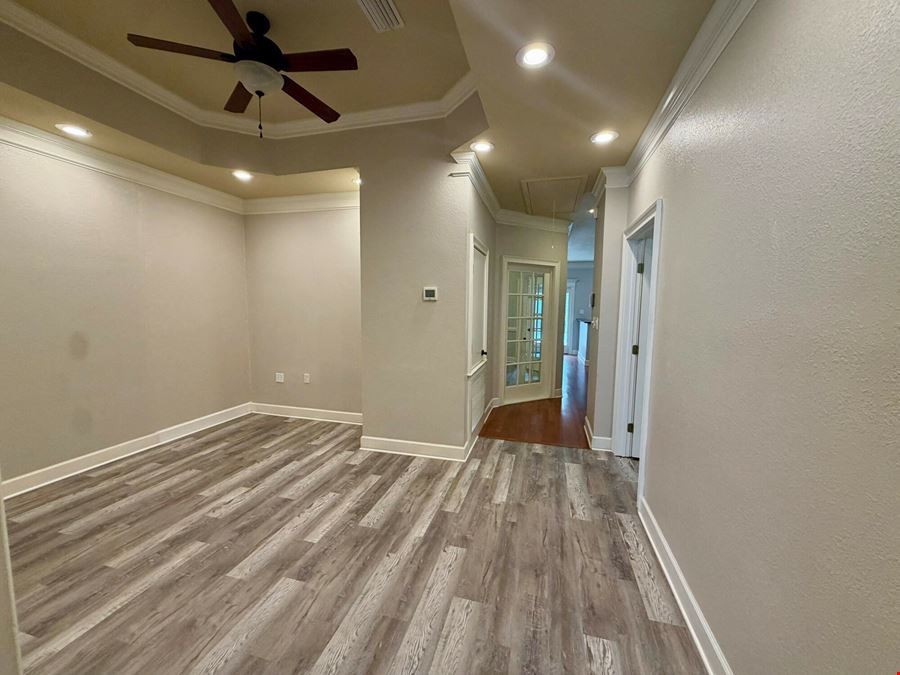 1618 Mahan Center Blvd., Suite 103