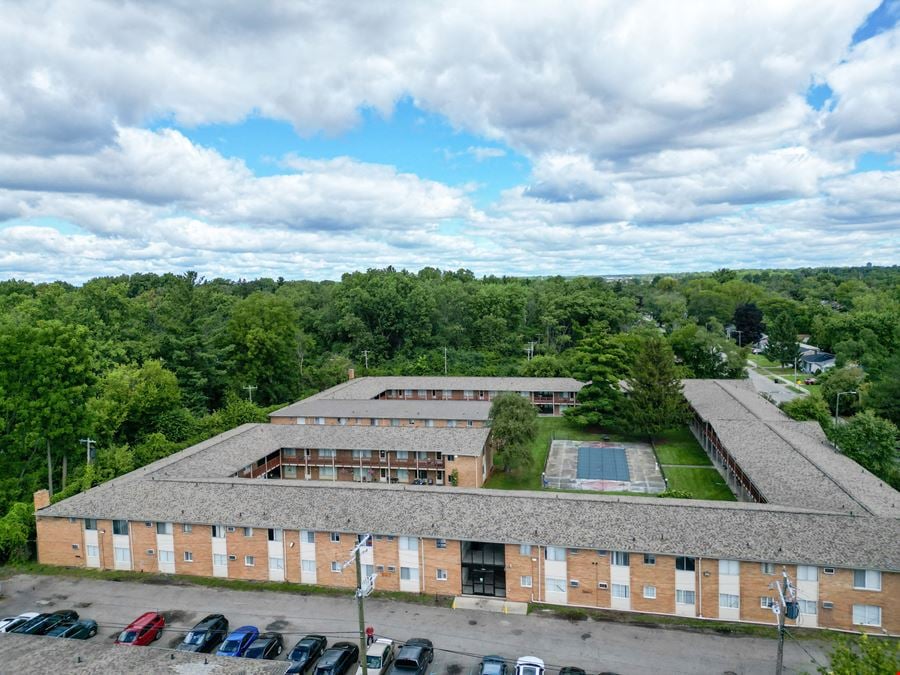 Country House Apartments
