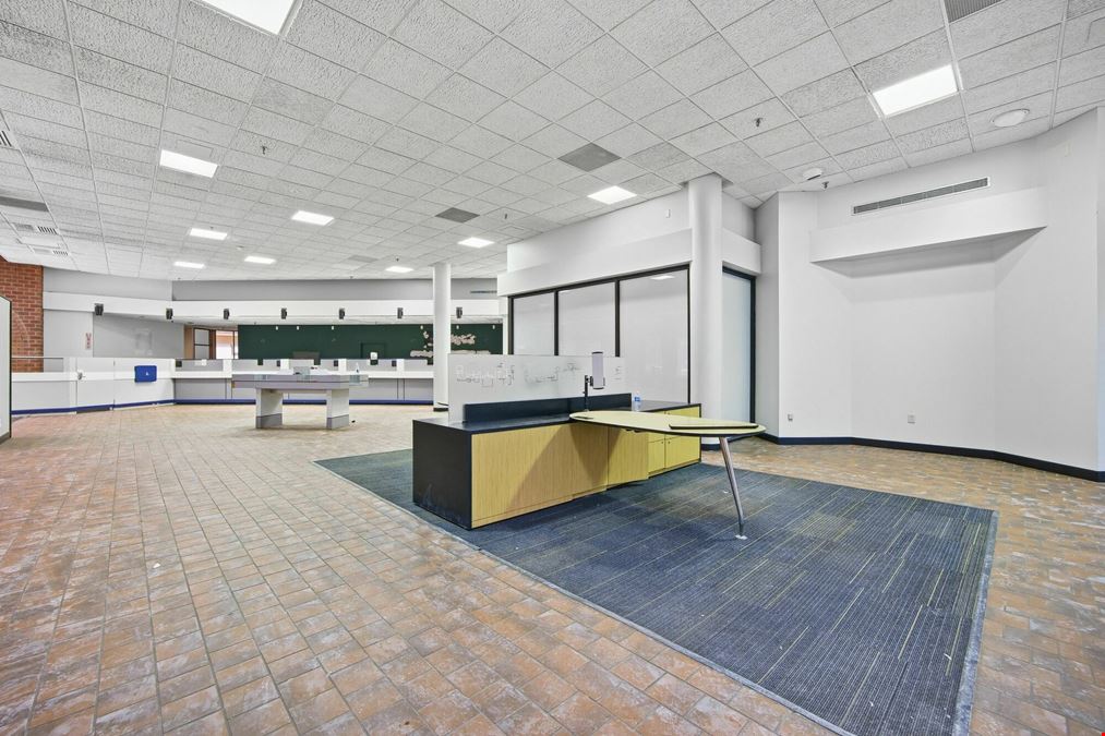 Central Street First Floor Retail
