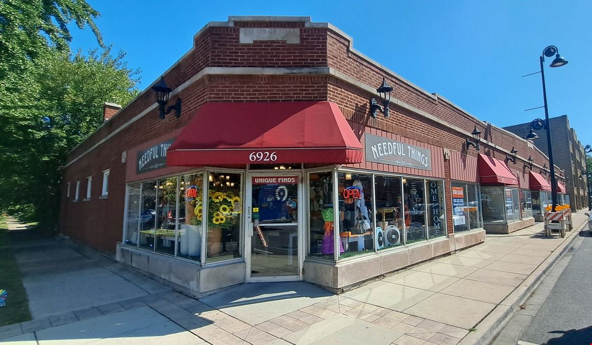 Value-Add Prime Oak Park Retail Opportunity