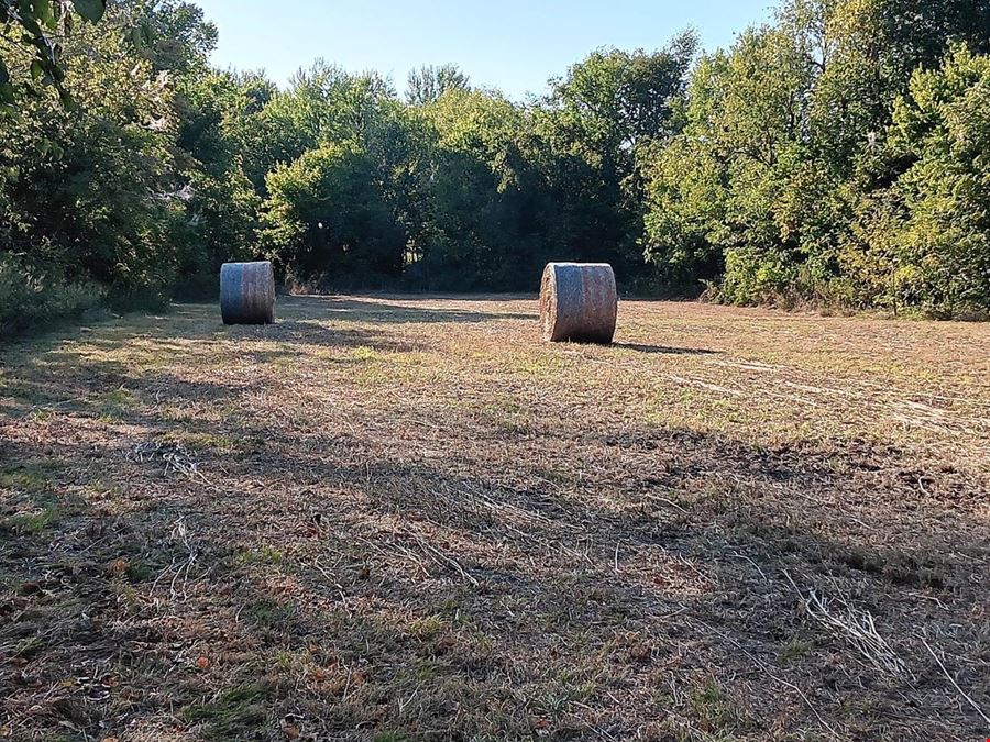 10 Acres of Commercial Land in Neosho, MO