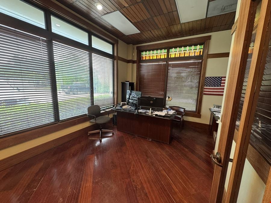 Office/Warehouse/Showroom
