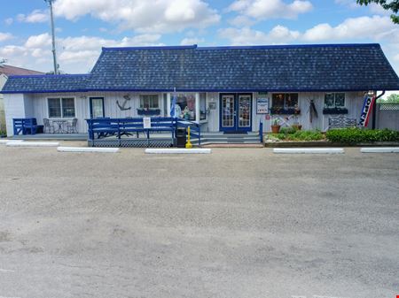 3061 S Channel Dr - Harsens Island