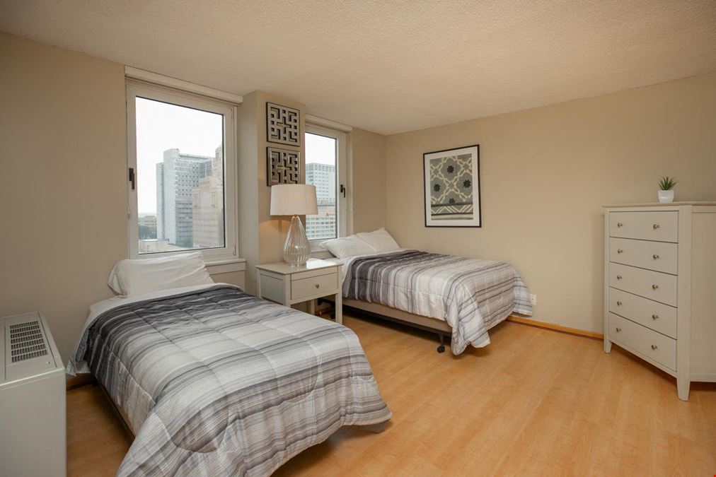 220 Broadway Ave S #1211 - Downtown Condo