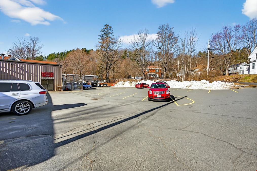 123 S Main St, Athol