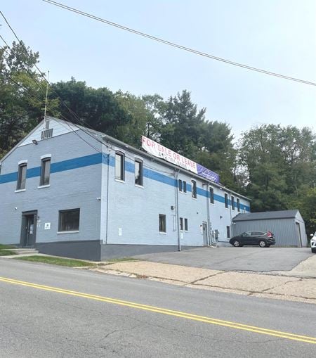 Preview of commercial space at 108 Rosslyn Rd