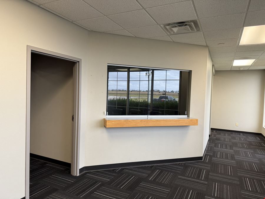 Freestanding Office for Lease In Joplin