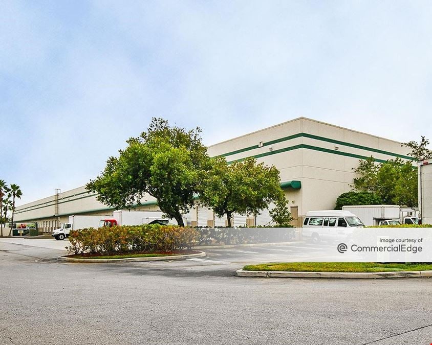 Center Port Building 100