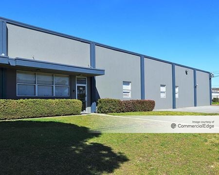 Preview of commercial space at 263 Utah Avenue