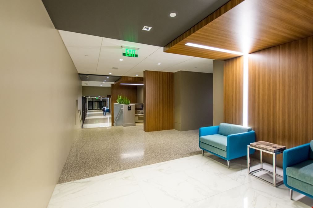 Office For Rent at 400 S Tryon St CommercialSearch