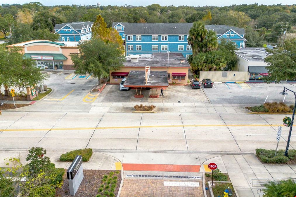 Large Retail Space in Downtown DeLand - Prime Location