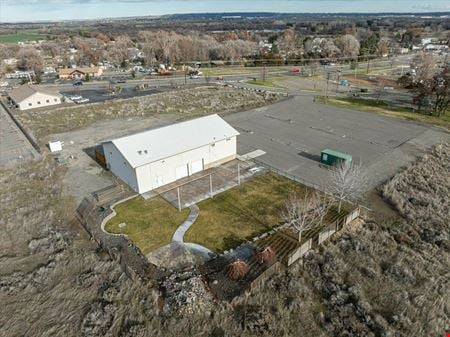 Preview of Industrial space for Sale at 4771 W Van Giesen St
