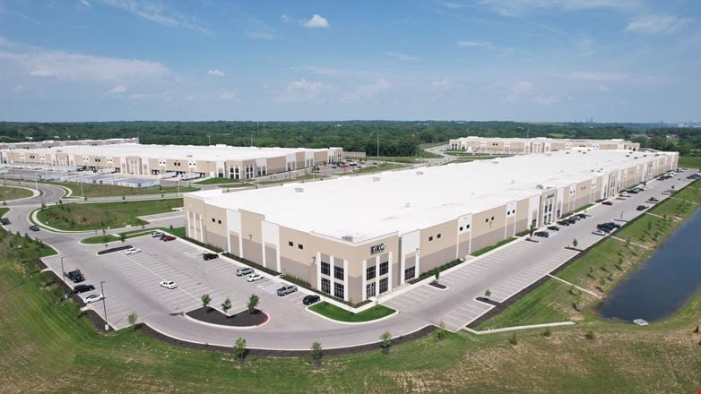 Preview of Industrial space for Rent at 900 N. 69th St.