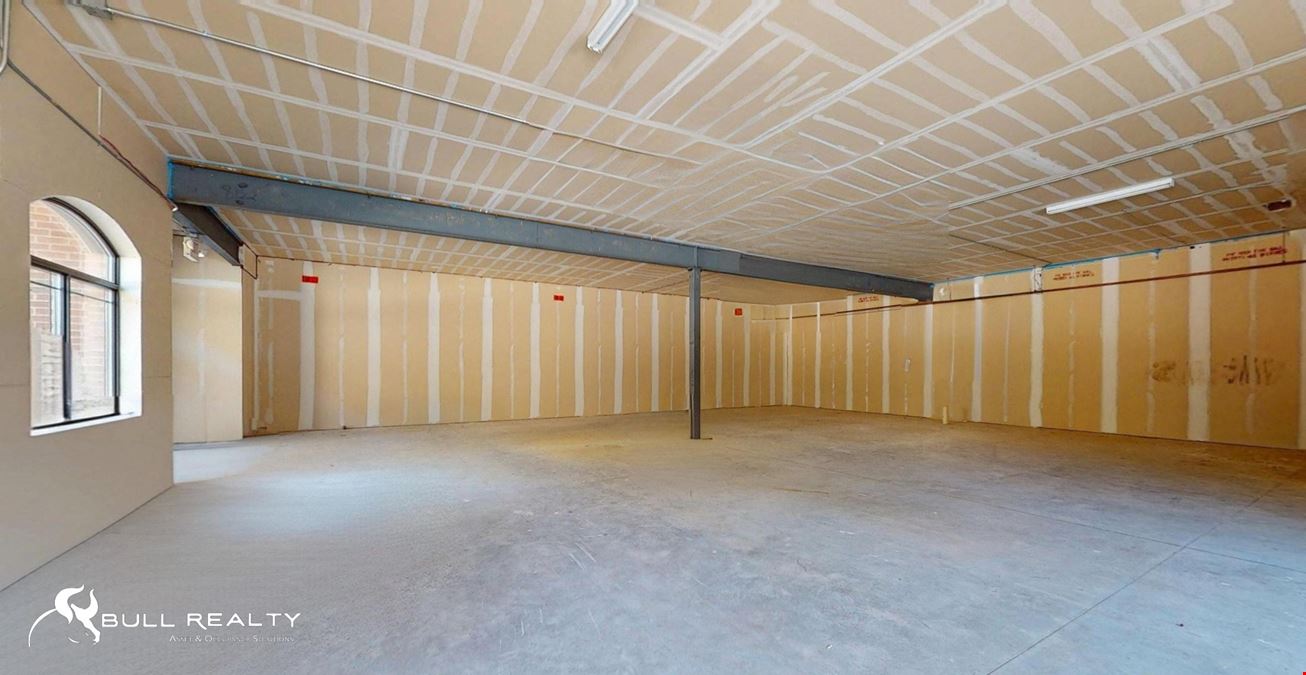 ±2,250 SF Medical Office Suite For Lease