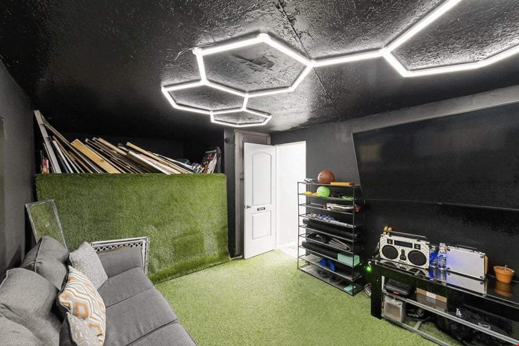 RARE NOB HILL RETAIL AND EVENT SPACE OWNER FINANCING