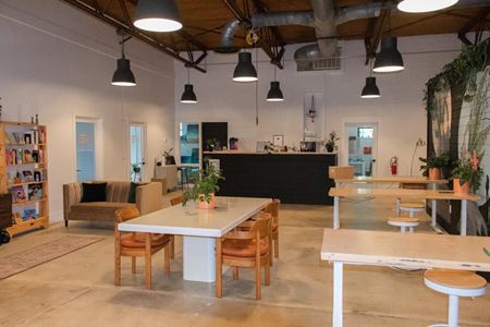 Preview of commercial space at 1502 Castle Street