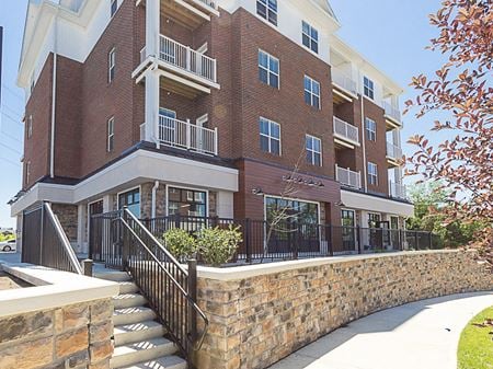 Preview of Retail space for Rent at 5240 Franklin St