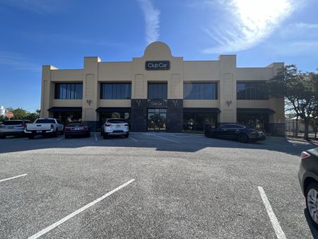 Preview of commercial space at 1074 N Orange Ave