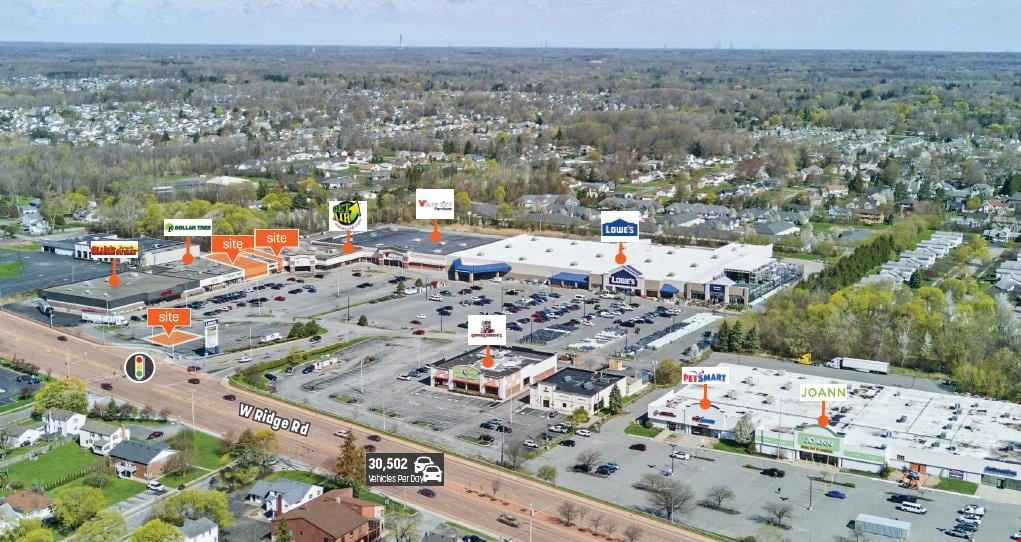 Lowe's Plaza
