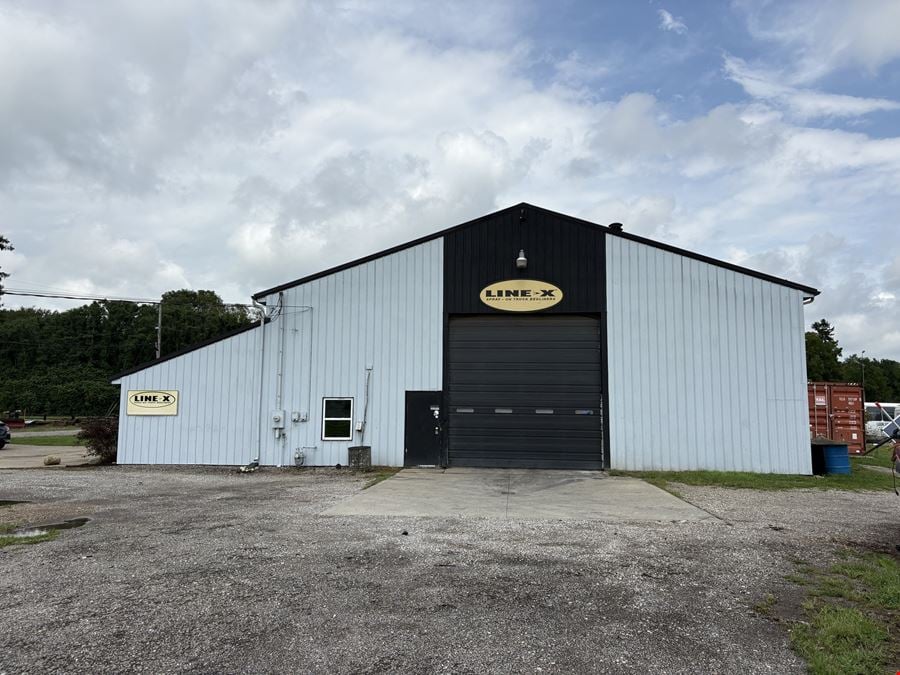 1410 E Main St