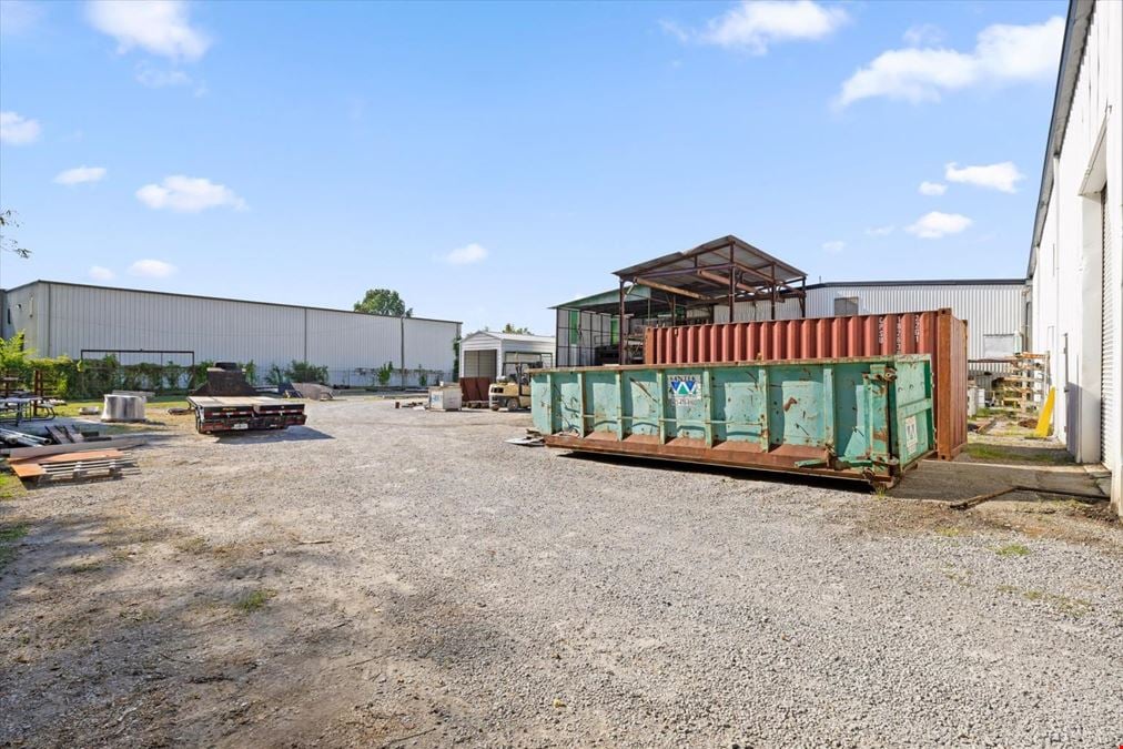 Conditioned Industrial Facility with 8 Cranes