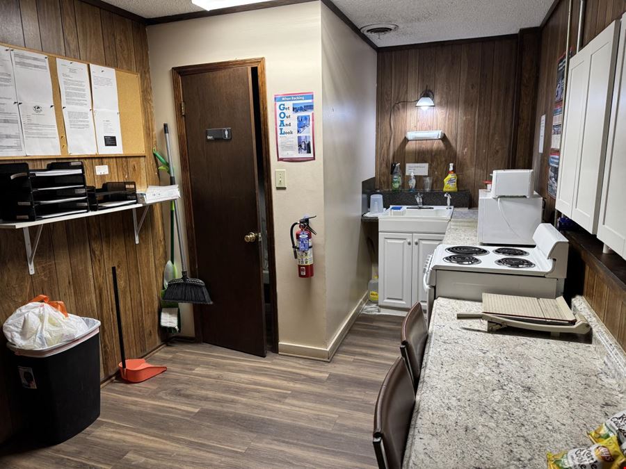 434 Nesbit Rd, Nesbit, MS