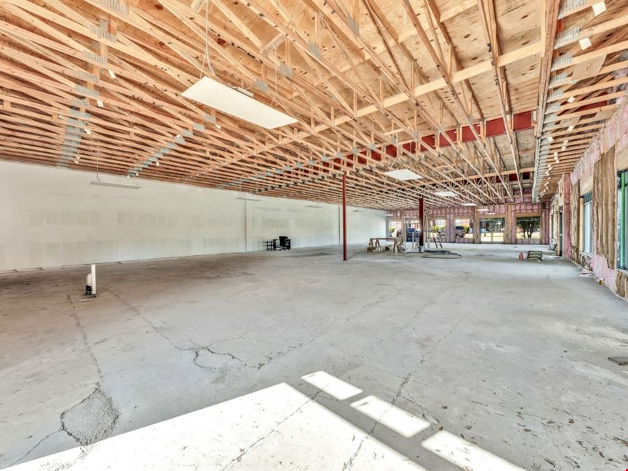 200 E Nash Terrell TX - Office/Retail for Lease