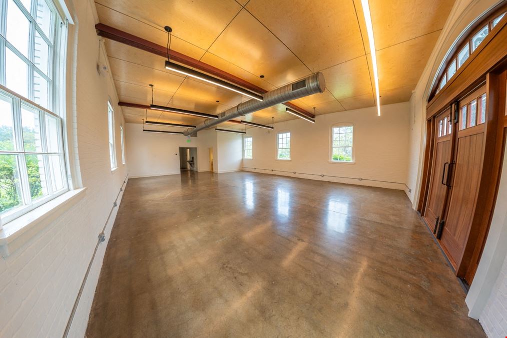 1st Floor of 302 Willard St