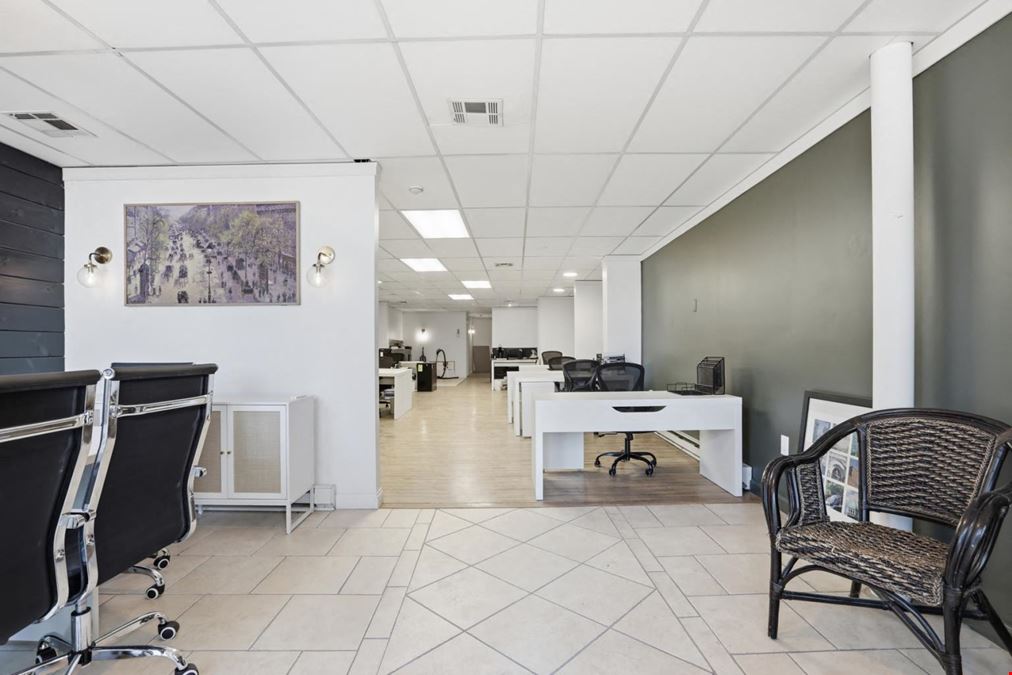 Exceptional 1,280SF Commercial Space for Sale in Amesbury, MA