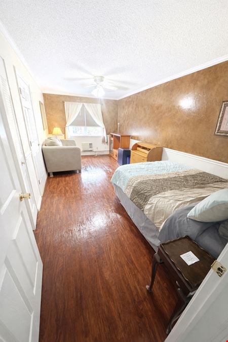 10 Bruen Ct Rensselaer