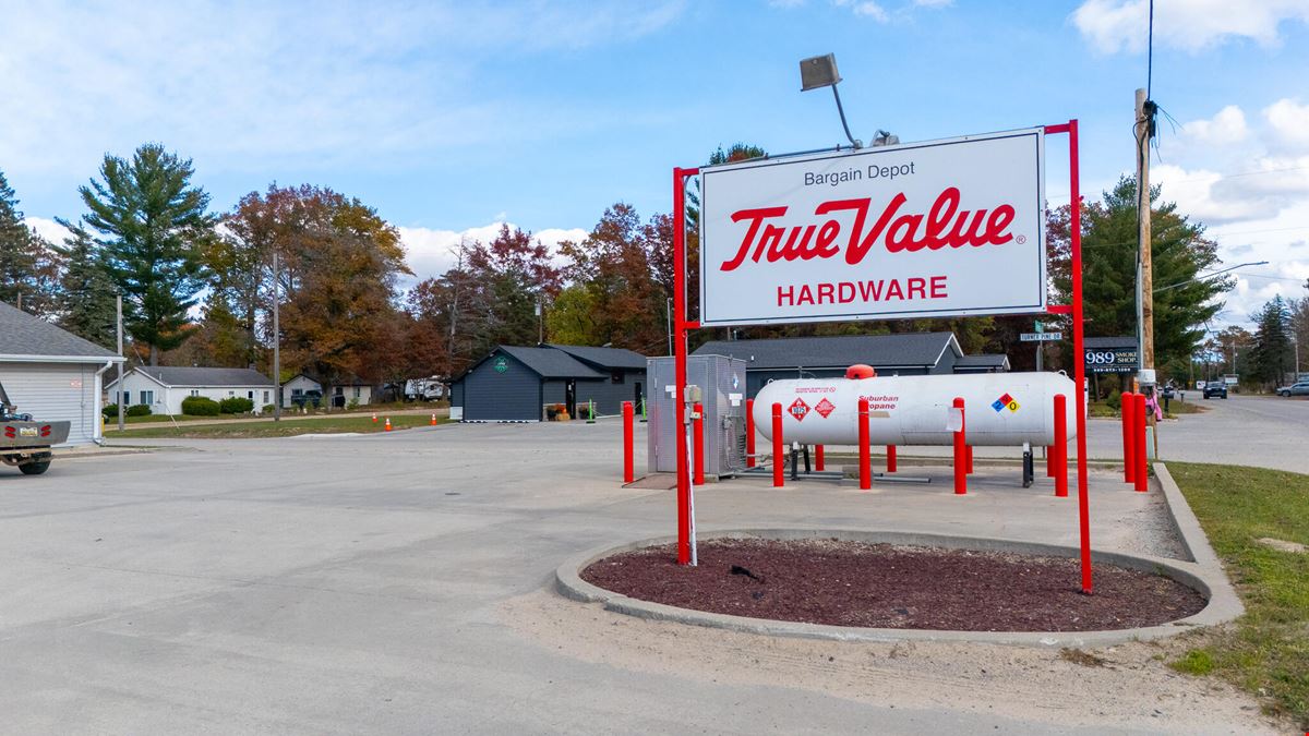 2111 Greenwood Road, Prescott, MI, 48756