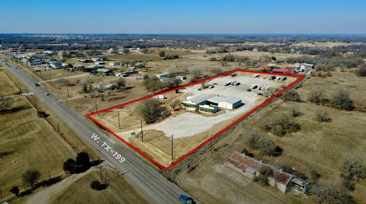 ±9,180 SF Office/Warehouse w/ Fenced 5 Acres