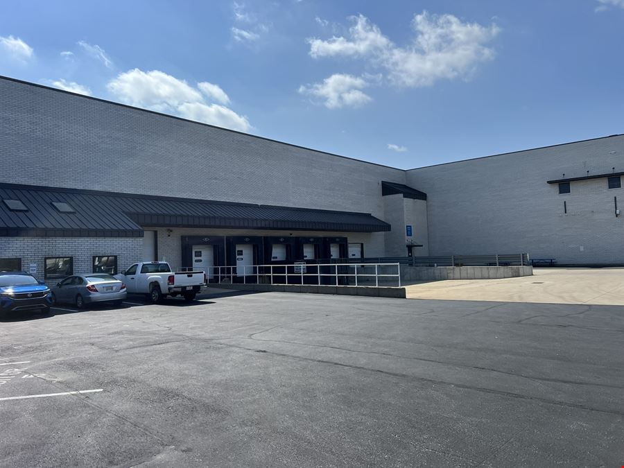 8000 Freedom Campus