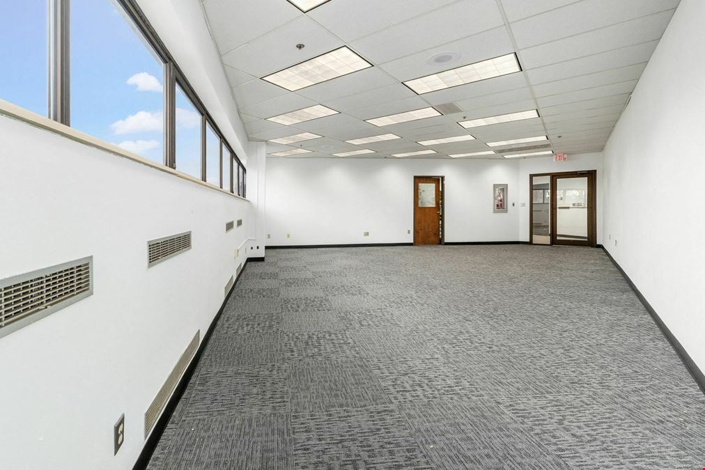 68 West Church Street, 203B