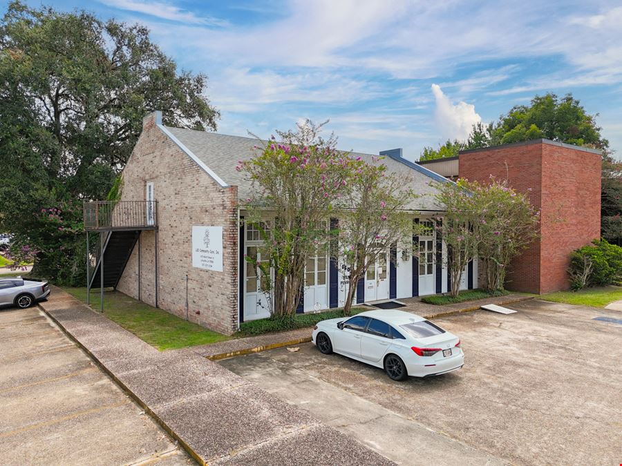 Two-Story Office Building with Parking Near LFT