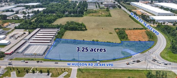 3.25 acres - US-62 (W Hudson Road) and AR-94 (N 8th Street)