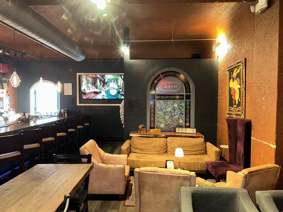 Downtown Winter Haven Office/Bar