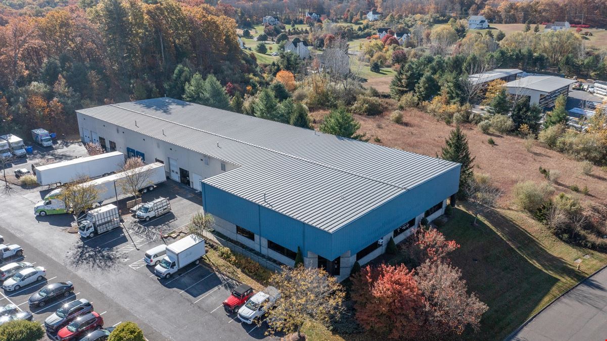 10 Turnberry Lane