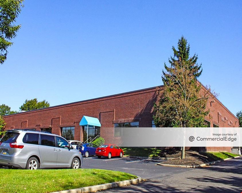Centerpointe at East Gate