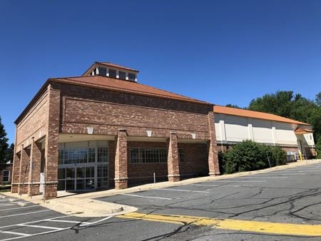 Preview of Retail space for Rent at 215 Maple Avenue West