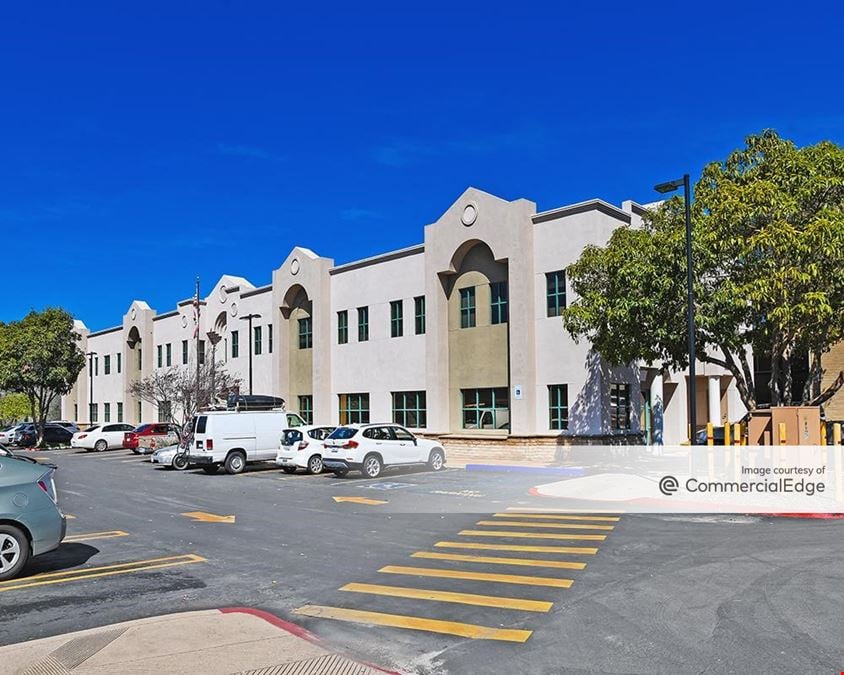 Walter Center - 3232, 3238, 3240 & 3380 South Higuera Street