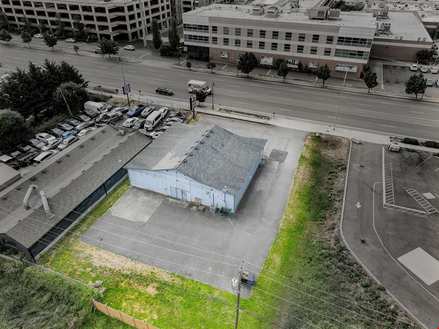 5715 Pacific Hwy E. Fife