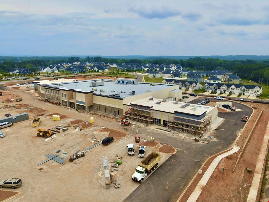 Publix-anchored Shopping Center